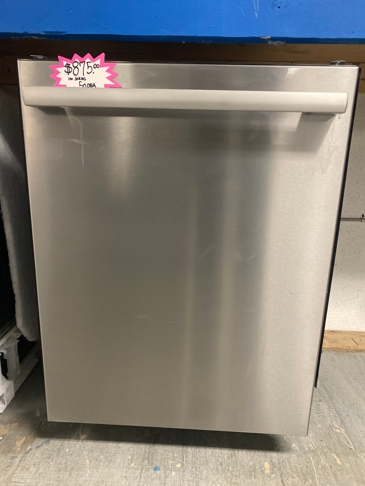 Bosch 24” Top-Control stainless steel Dishwasher