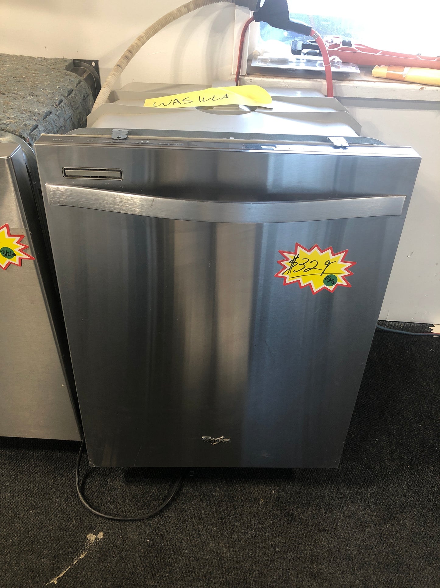 24” Whirlpool dishwasher