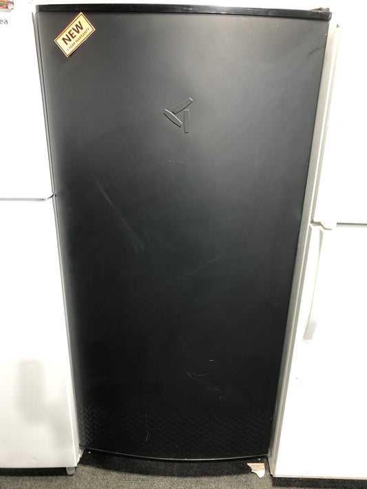 17.8 Cu. Ft. Gladiator All In One Refrigerator
