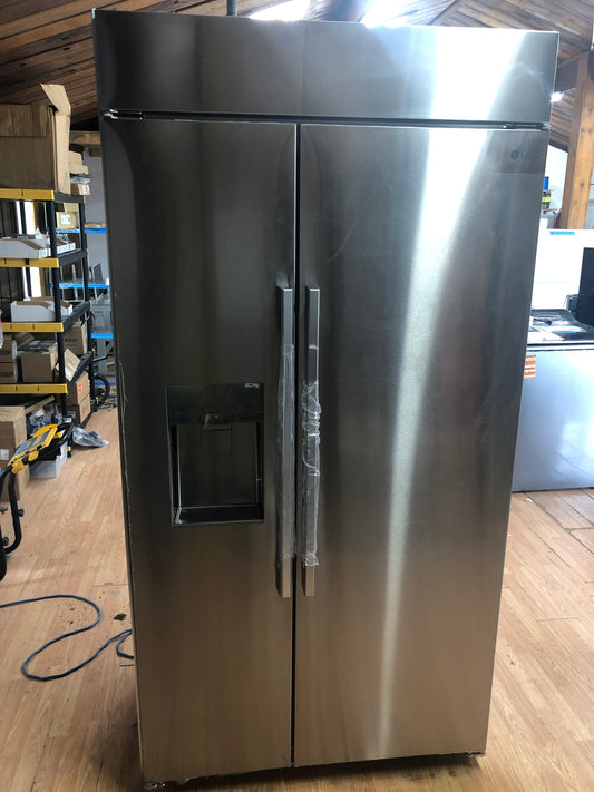 NEW!! 26 CU. FT 42” LG Smart Built In Side By Side Refrigerator