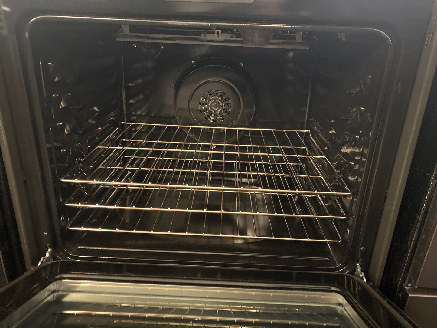 New!! GE 5 Burner Electric Slide-In convection Range