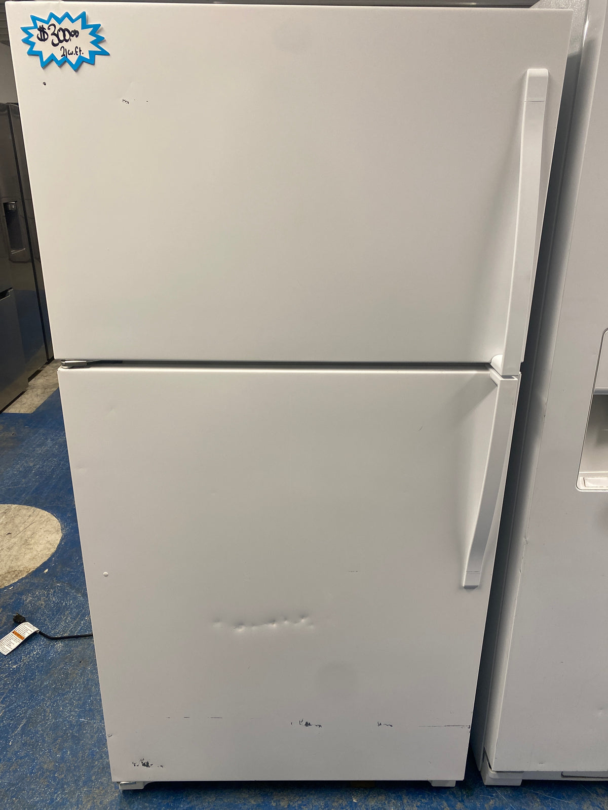 Whirlpool 33” Wide Top Freezer Refrigerator