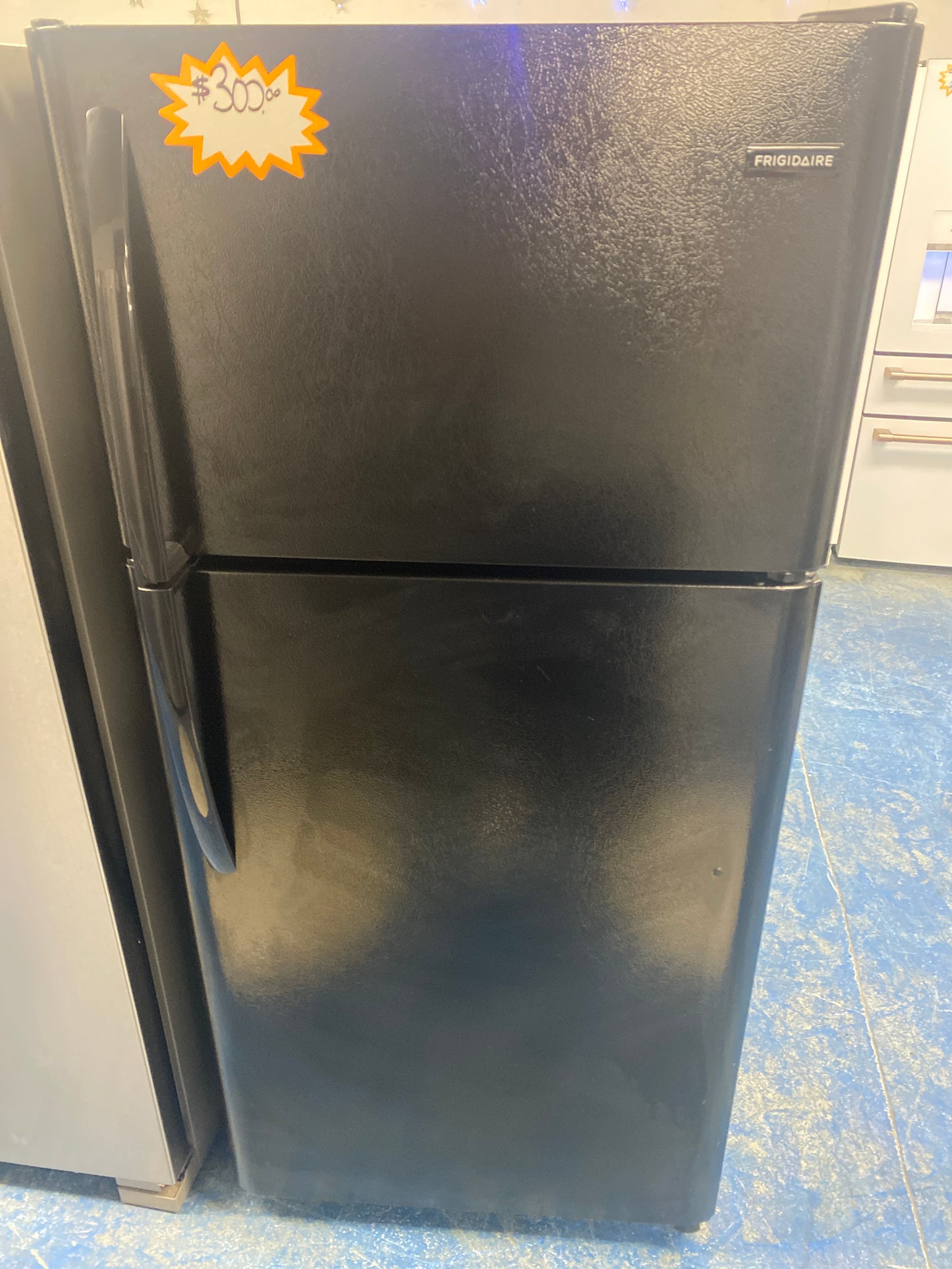 Frigidaire black 30” Wide Top-Freezer Refrigerator