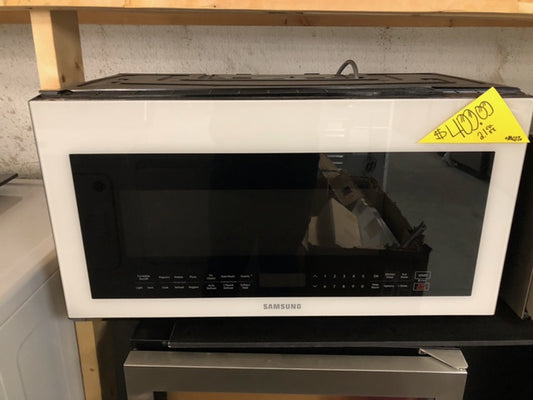 SAMSUNG 30" over-the-range Microwave